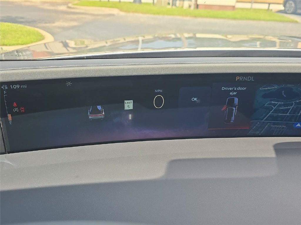 New 2026 Lincoln Nautilus Premier AWD/4WD image 21