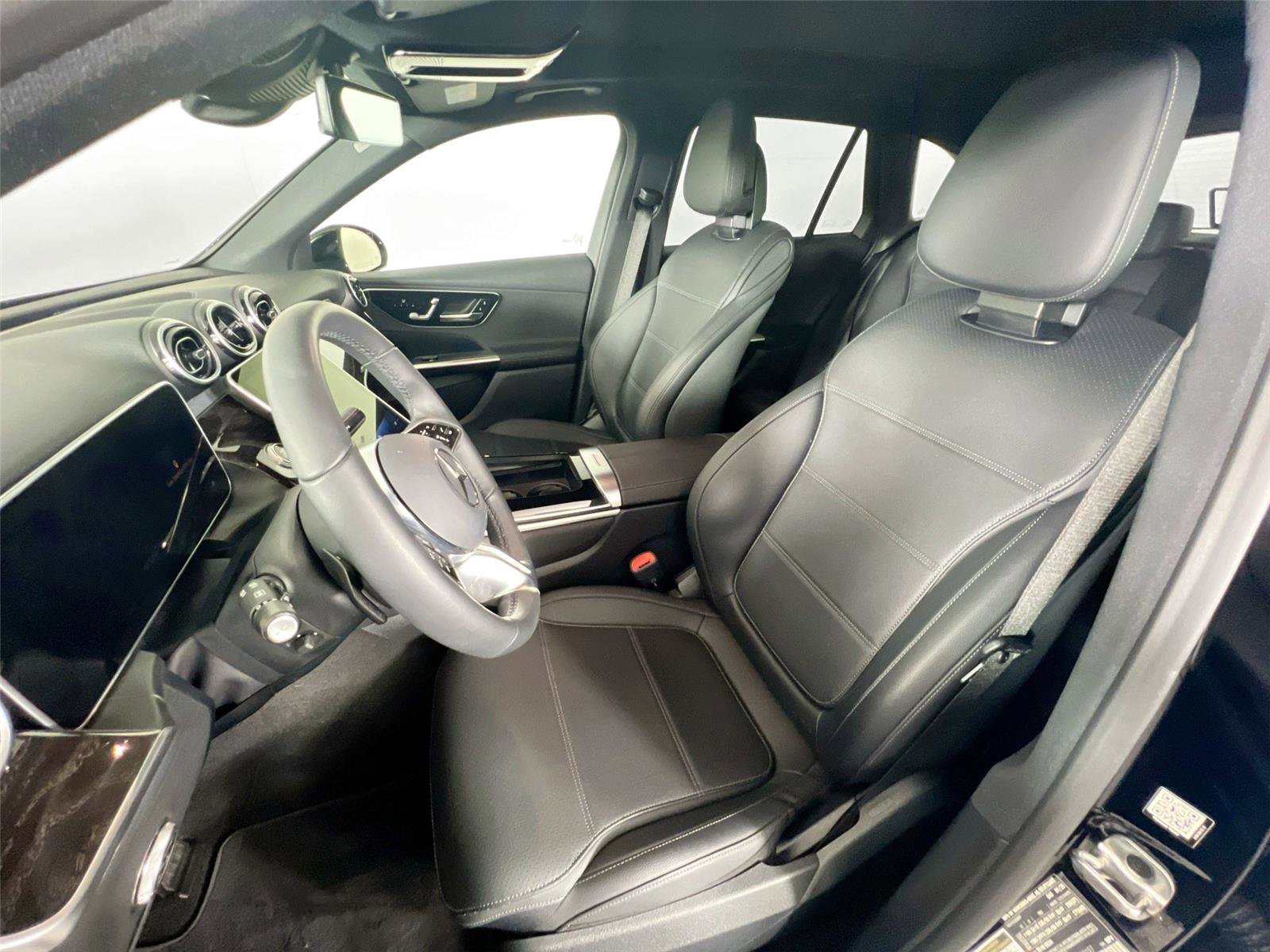 Certified 2026 Mercedes-Benz GLC 300 4MATIC image 21