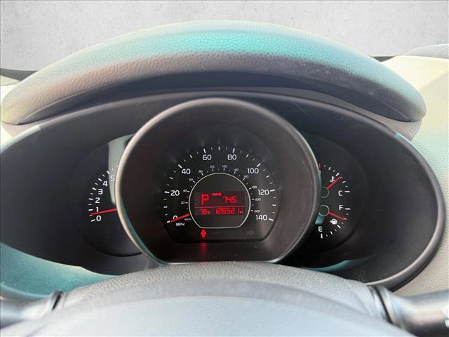 Used 2017 Kia Soul FWD image 12