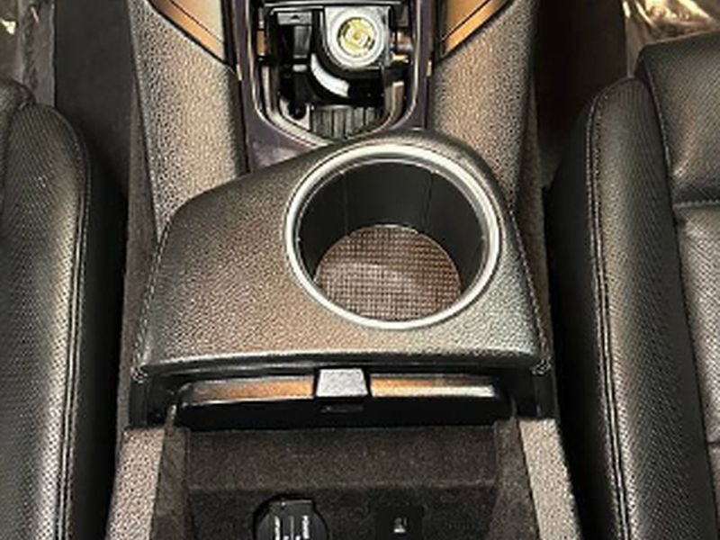 Used 2012 Porsche Panamera S image 33