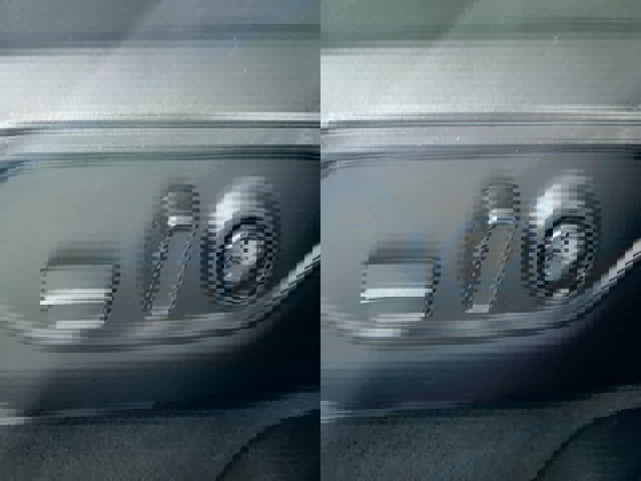 Used 2023 Jeep Grand Cherokee L Laredo image 20