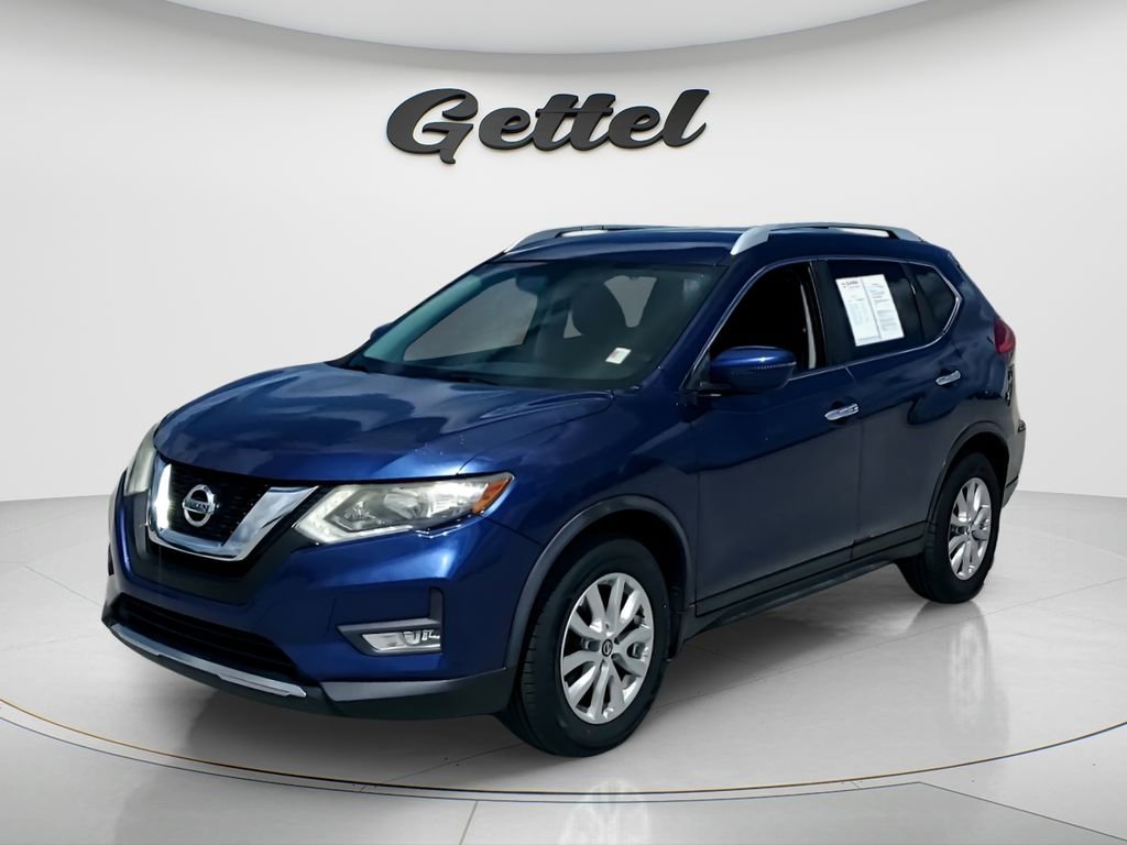 Used 2017 Nissan Rogue SV