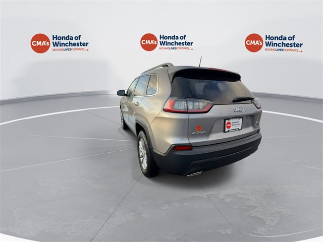 Used 2019 Jeep Cherokee Latitude w/ Cold Weather Group image 8