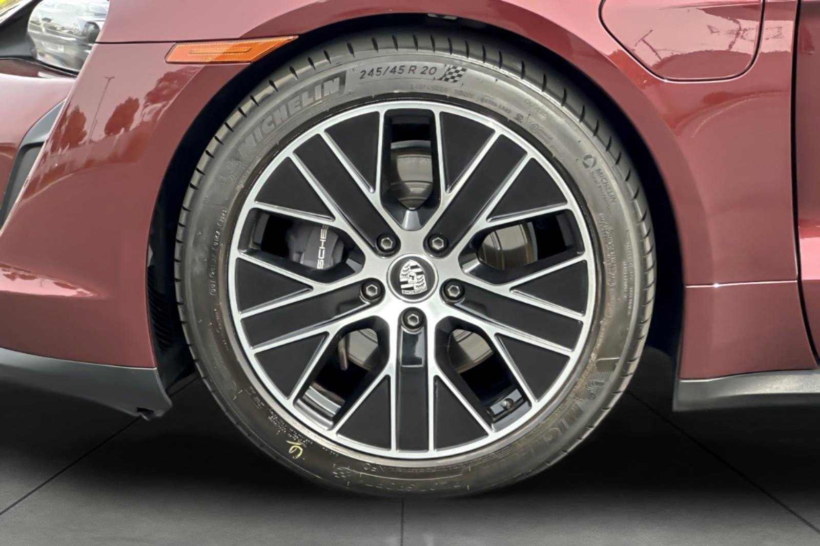 Used 2023 Porsche Taycan w/ Premium Package image 25