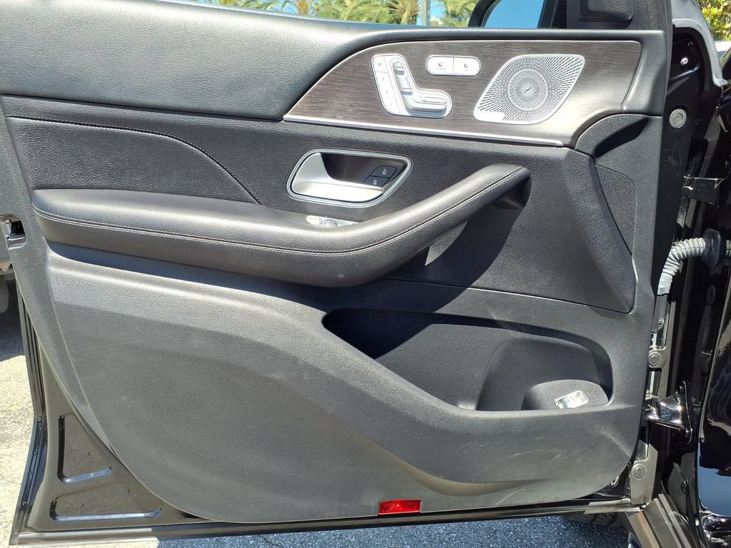 Used 2020 Mercedes-Benz GLE 350 4MATIC image 20