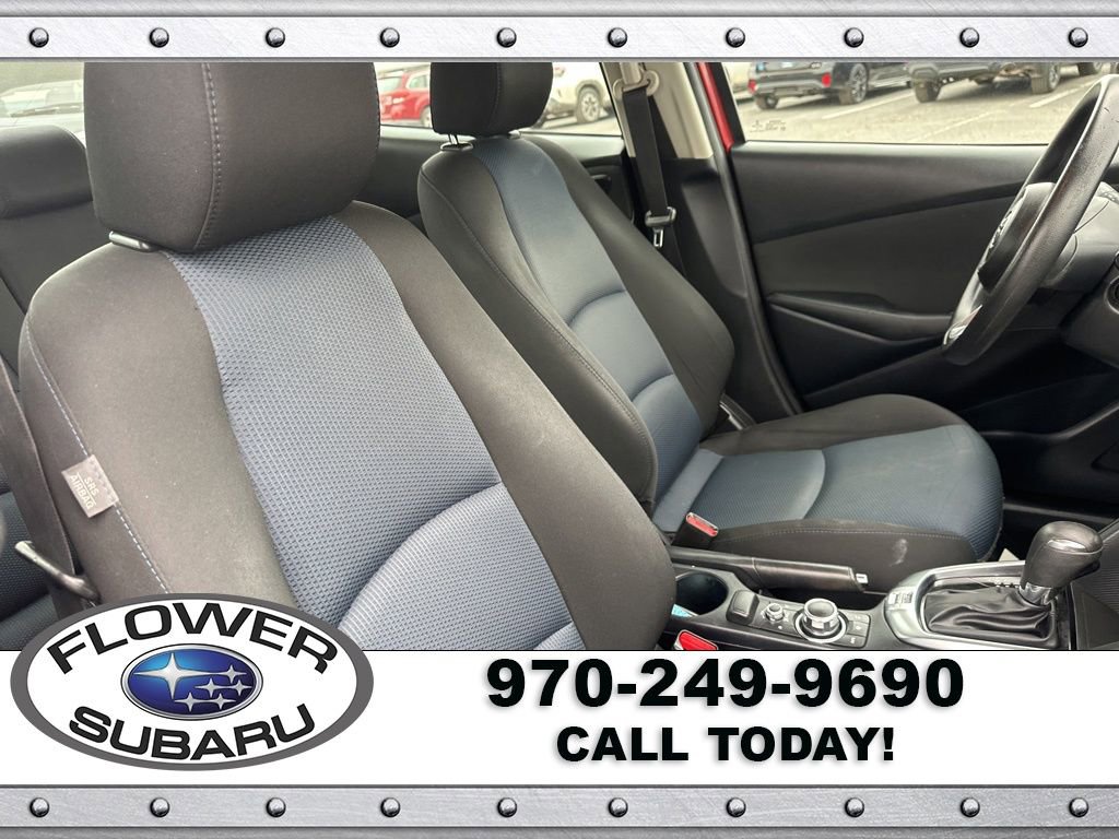 Used 2019 Toyota Yaris LE image 11