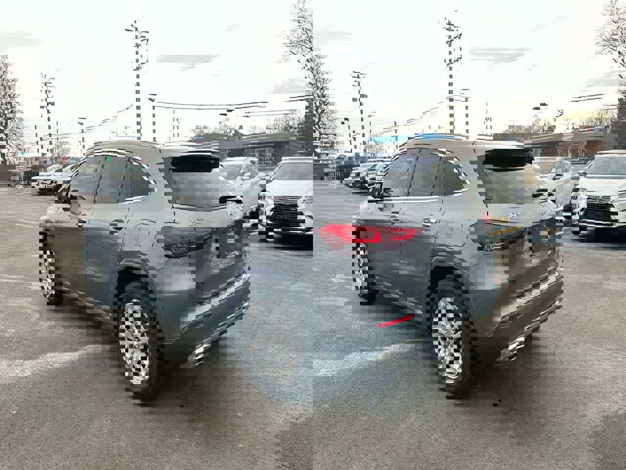 Used 2022 Mercedes-Benz GLA 250 4MATIC image 11