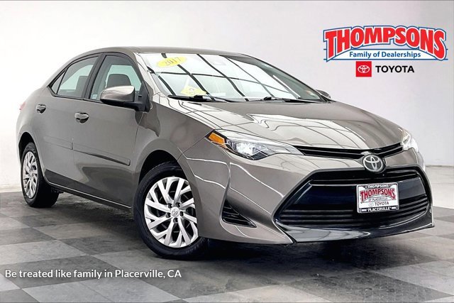 Used 2017 Toyota Corolla LE image 1
