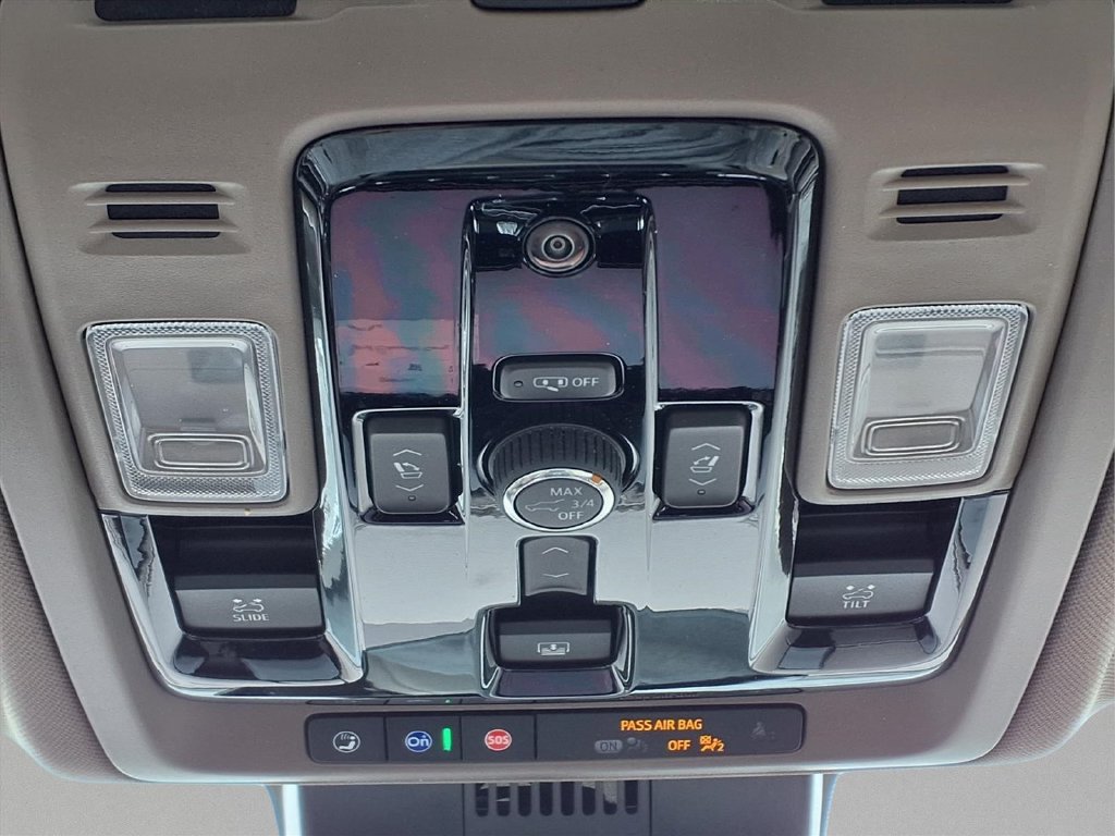 Certified 2026 GMC Yukon XL Denali w/ Denali Reserve Package AWD/4WD image 22