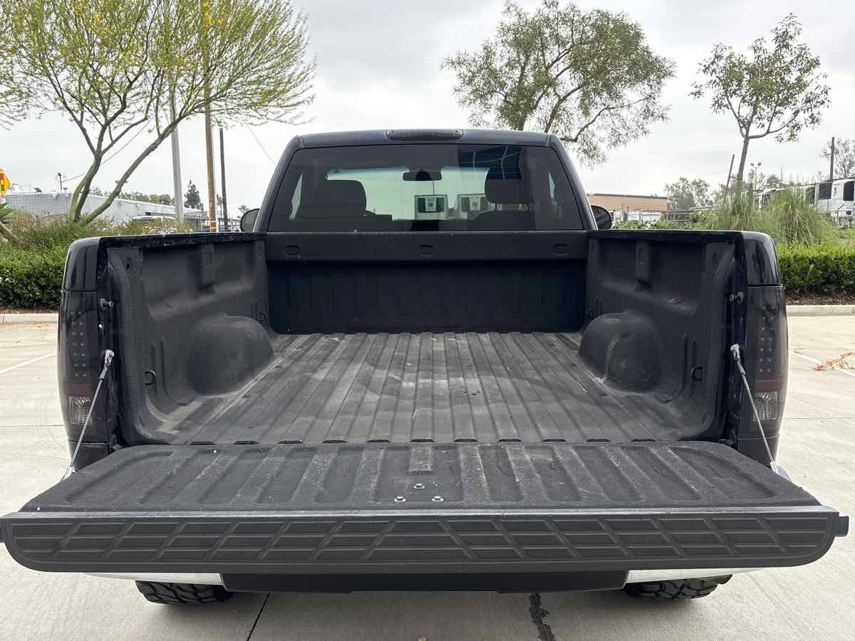 Used 2011 Chevrolet Silverado 1500 W/T w/ LS Package RWD image 9