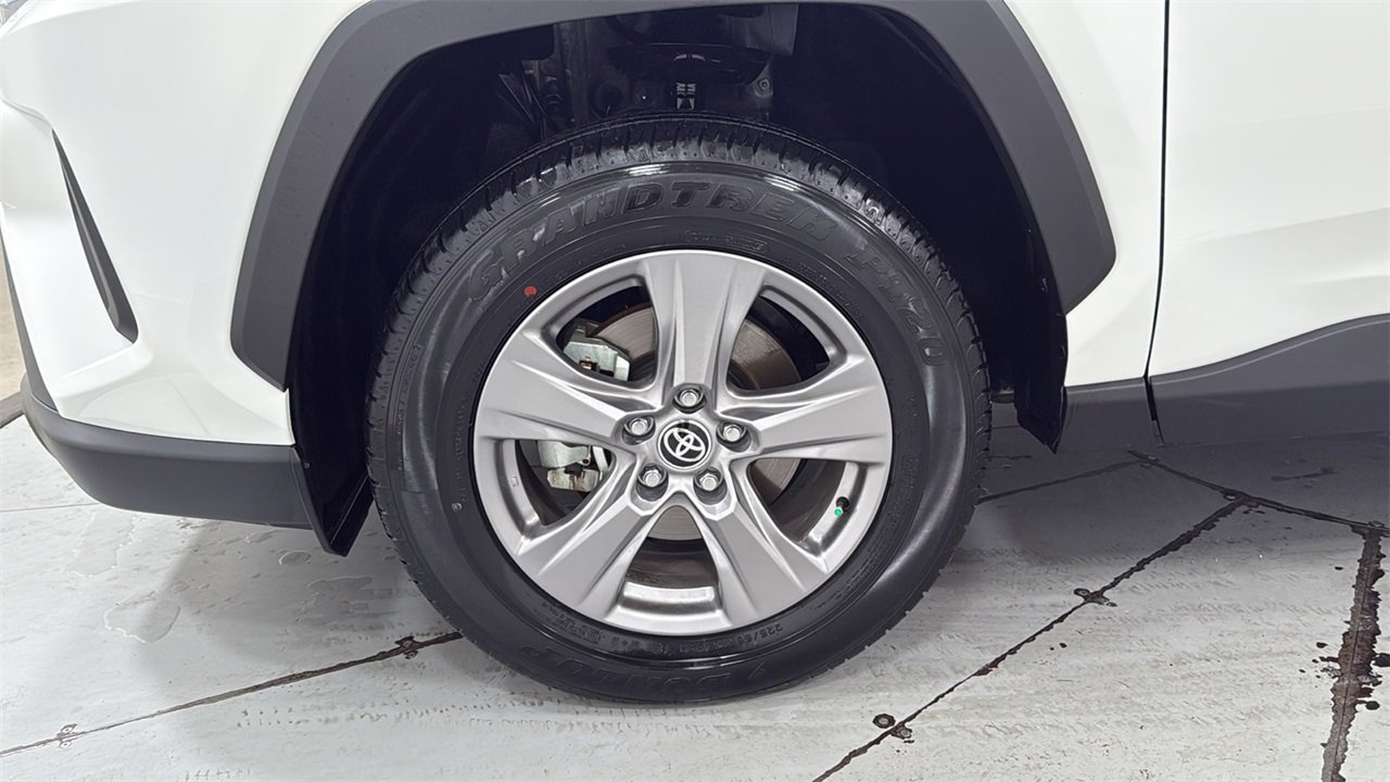 Certified 2025 Toyota RAV4 LE image 24