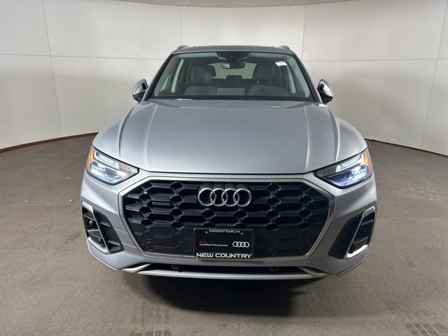 Certified 2023 Audi Q5 2.0T Premium w/ Convenience Package image 2