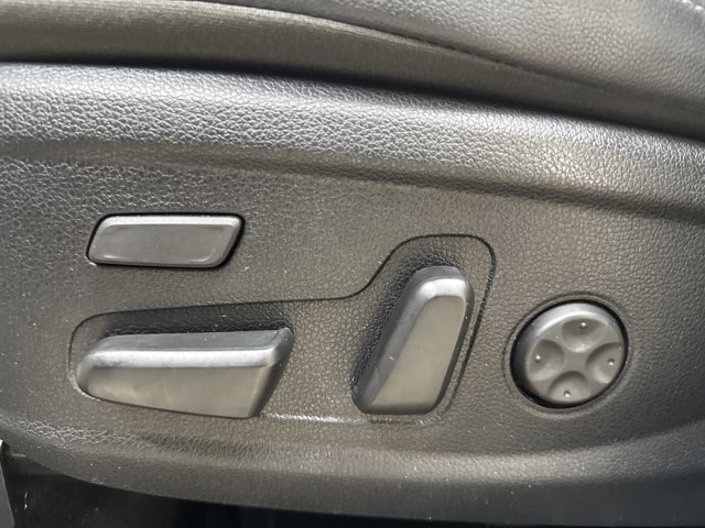 Used 2022 Hyundai Santa Fe Limited image 28