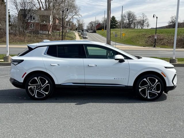 New 2026 Chevrolet Equinox EV LT image 15