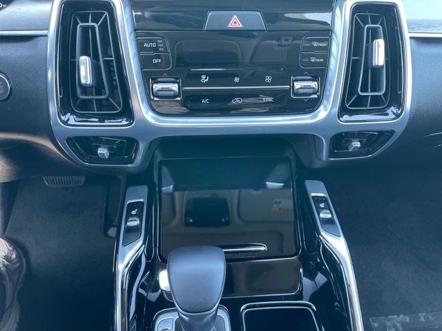 Used 2023 Kia Sorento SX AWD/4WD image 51