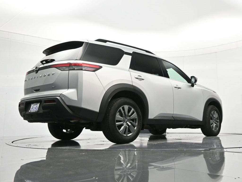 Certified 2024 Nissan Pathfinder SV image 41