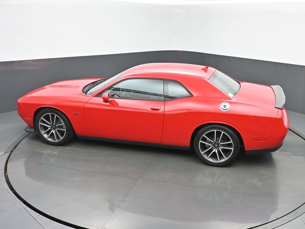 Used 2023 Dodge Challenger R/T image 38