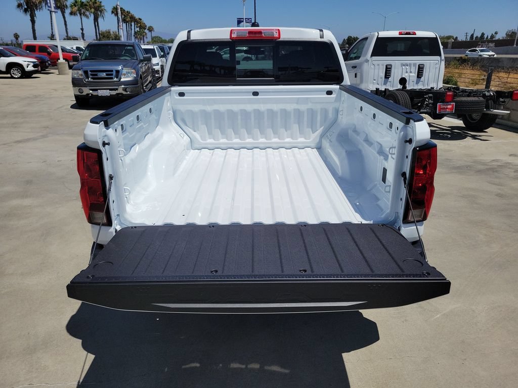New 2026 Chevrolet Colorado W/T RWD image 17