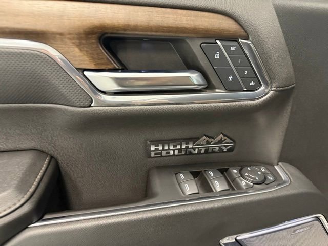 Used 2024 Chevrolet Silverado 1500 High Country w/ Technology Package image 14