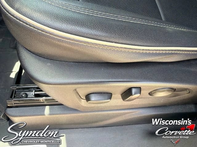 Used 2023 Chevrolet Suburban Premier AWD/4WD image 18