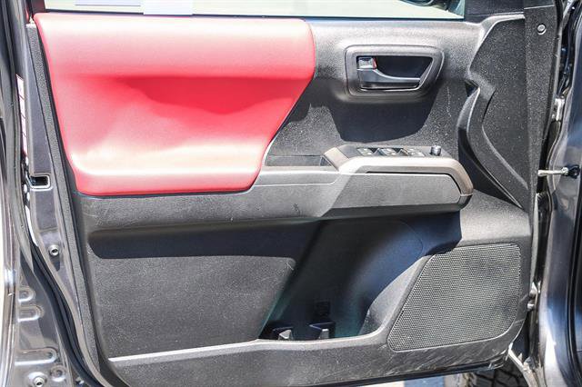 Used 2022 Toyota Tacoma SR5 image 19