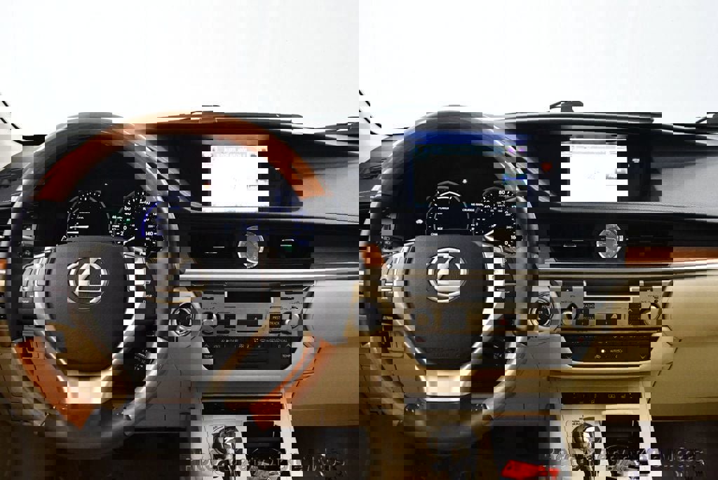 Used 2013 Lexus ES 300h image 30