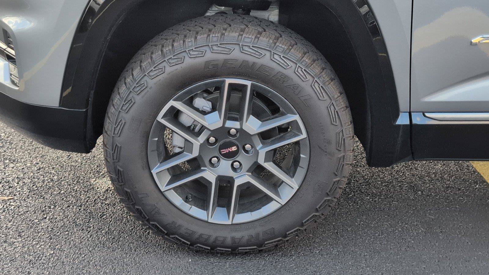 New 2026 GMC Terrain AT4 AWD/4WD image 11