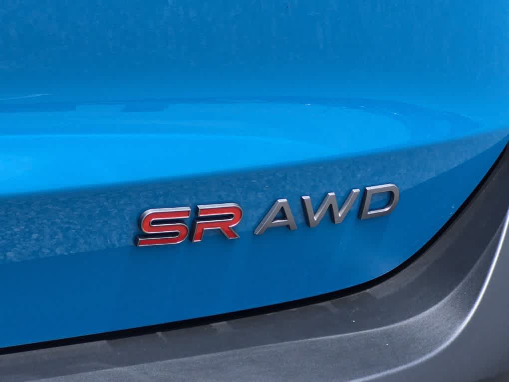 Used 2025 Nissan Kicks SR AWD/4WD image 19