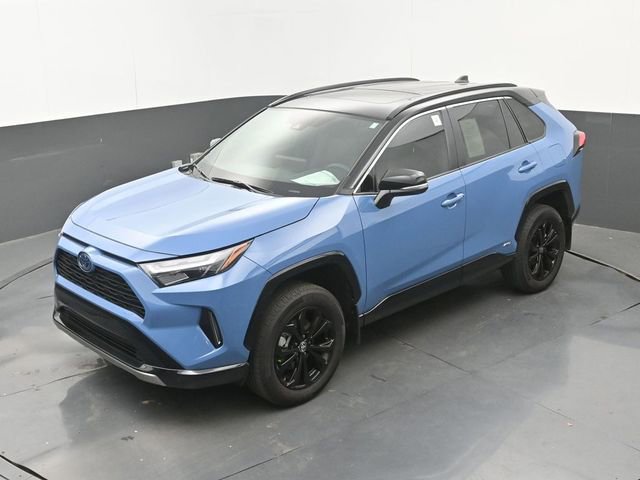 Used 2024 Toyota RAV4 XSE w/ Weather Package AWD/4WD image 32