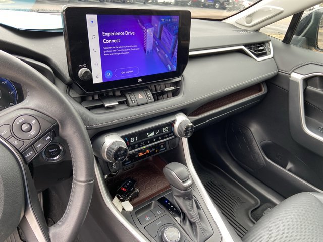 Used 2023 Toyota RAV4 Limited image 22