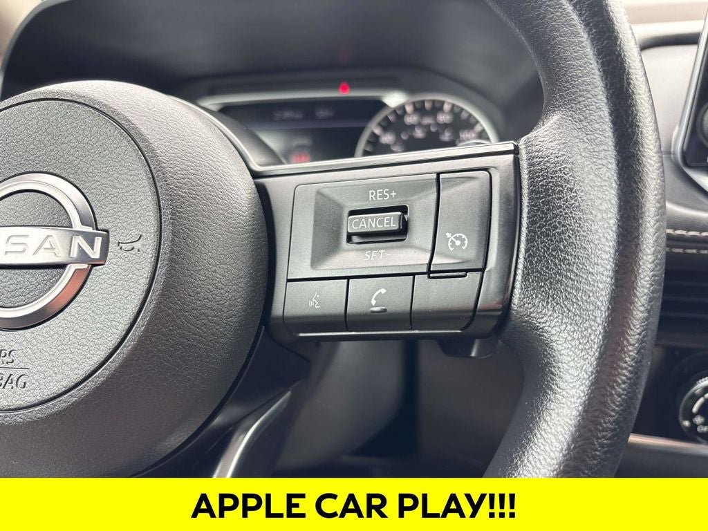 Used 2023 Nissan Rogue S AWD/4WD image 19