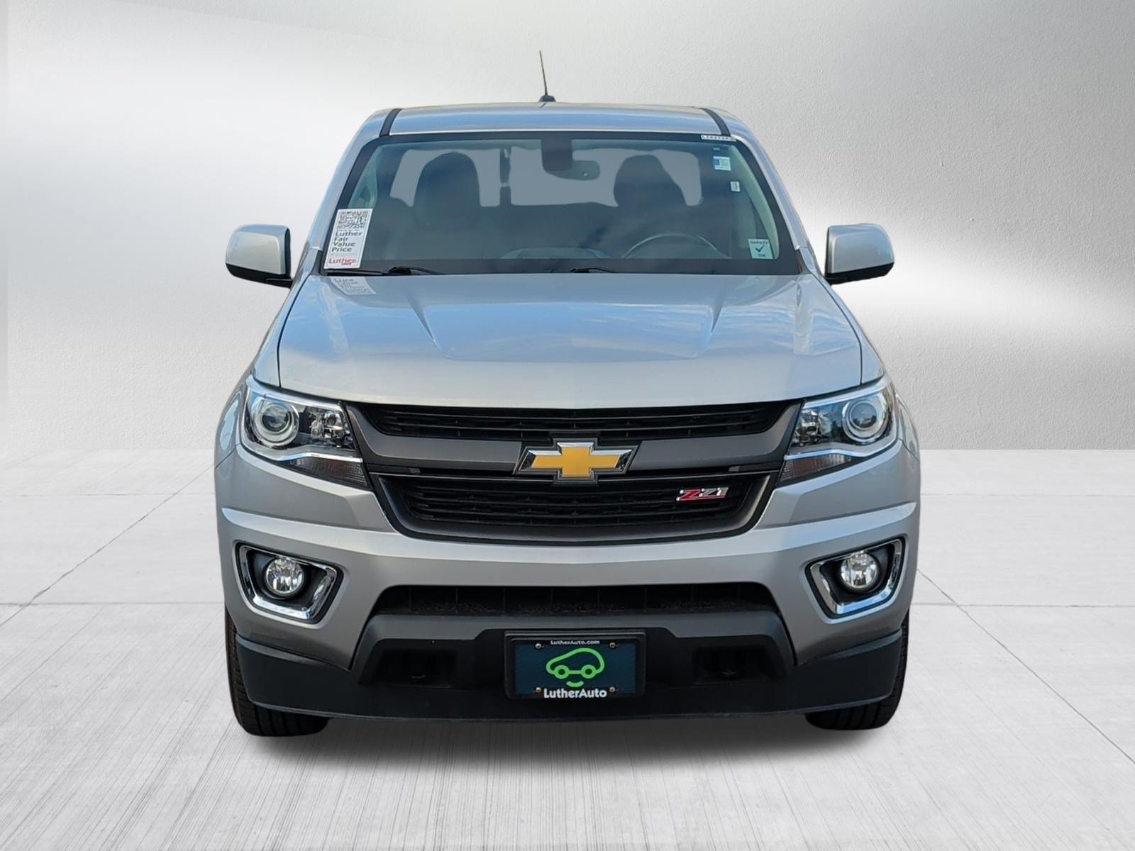 Used 2018 Chevrolet Colorado Z71 AWD/4WD image 2