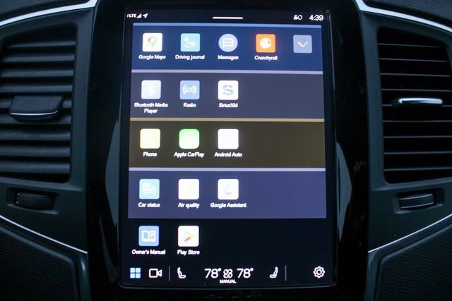 Used 2025 Volvo XC90 B5 Core image 20