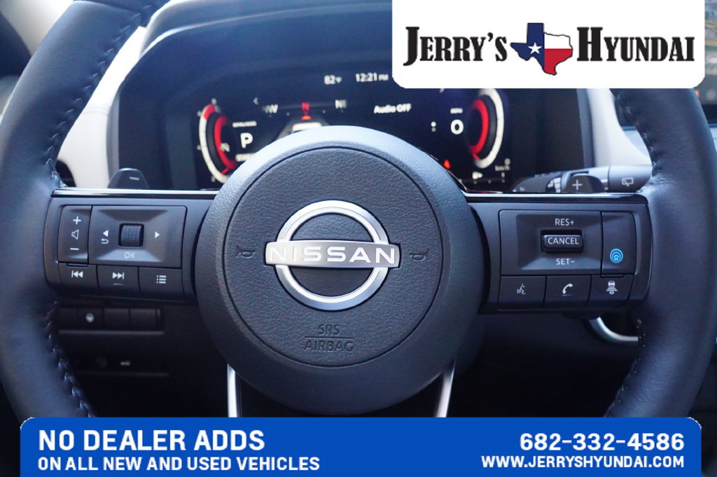Used 2024 Nissan Rogue SL FWD image 16
