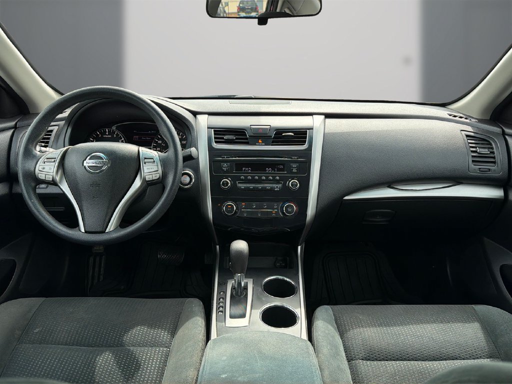 Used 2015 Nissan Altima 2.5 S w/ Power Driver Seat Package FWD image 15