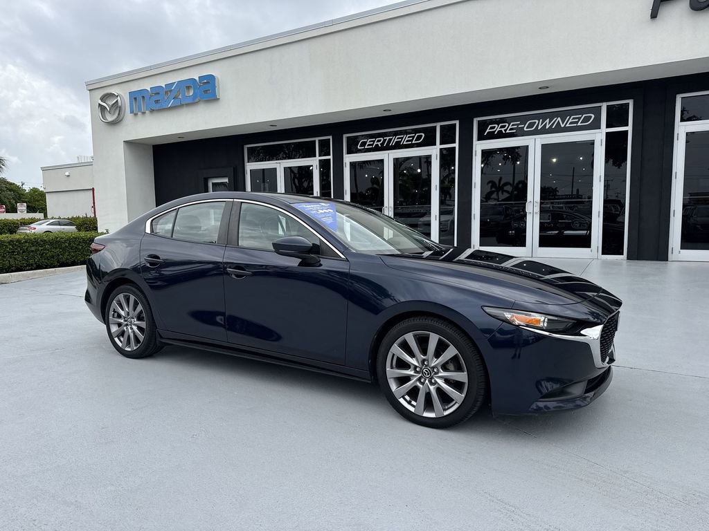 Used 2020 MAZDA MAZDA3 Sedan w/ Select Package FWD image 6