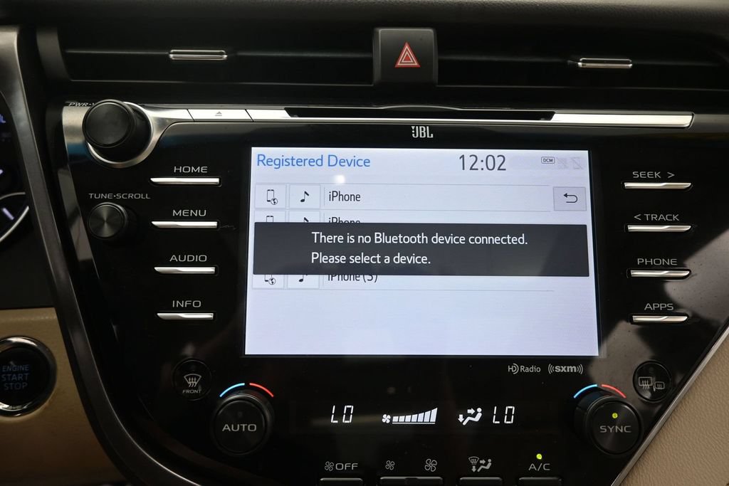 Used 2018 Toyota Camry XLE FWD image 26