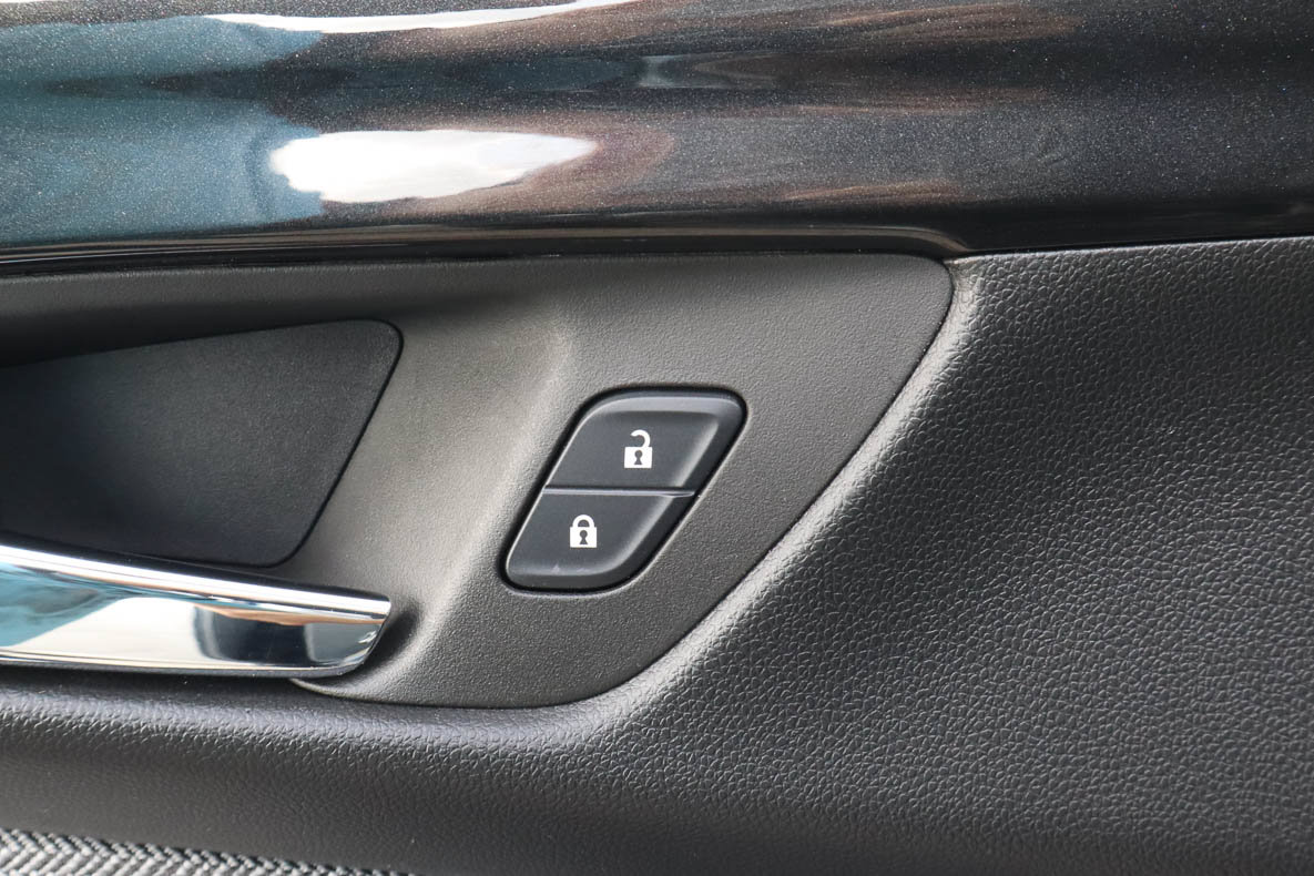 Used 2025 Chevrolet TrailBlazer LT FWD image 15