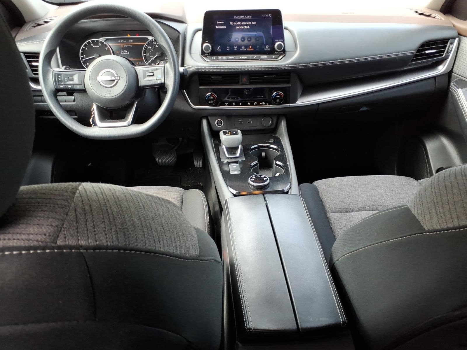 Used 2023 Nissan Rogue SV AWD/4WD image 7