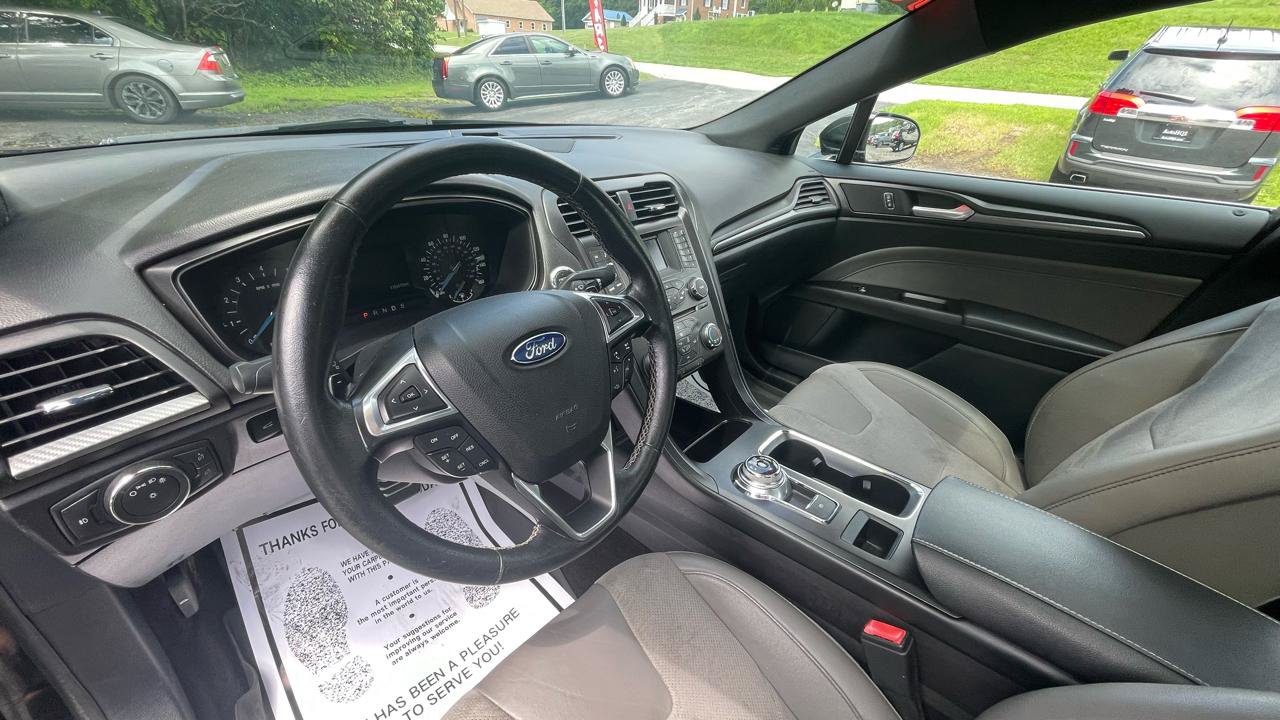 Used 2017 Ford Fusion Sport AWD/4WD image 18
