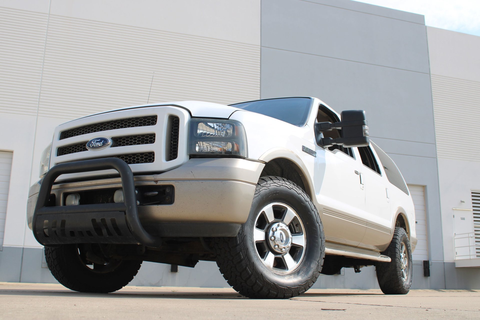 Used 2005 Ford Excursion Eddie Bauer RWD image 4