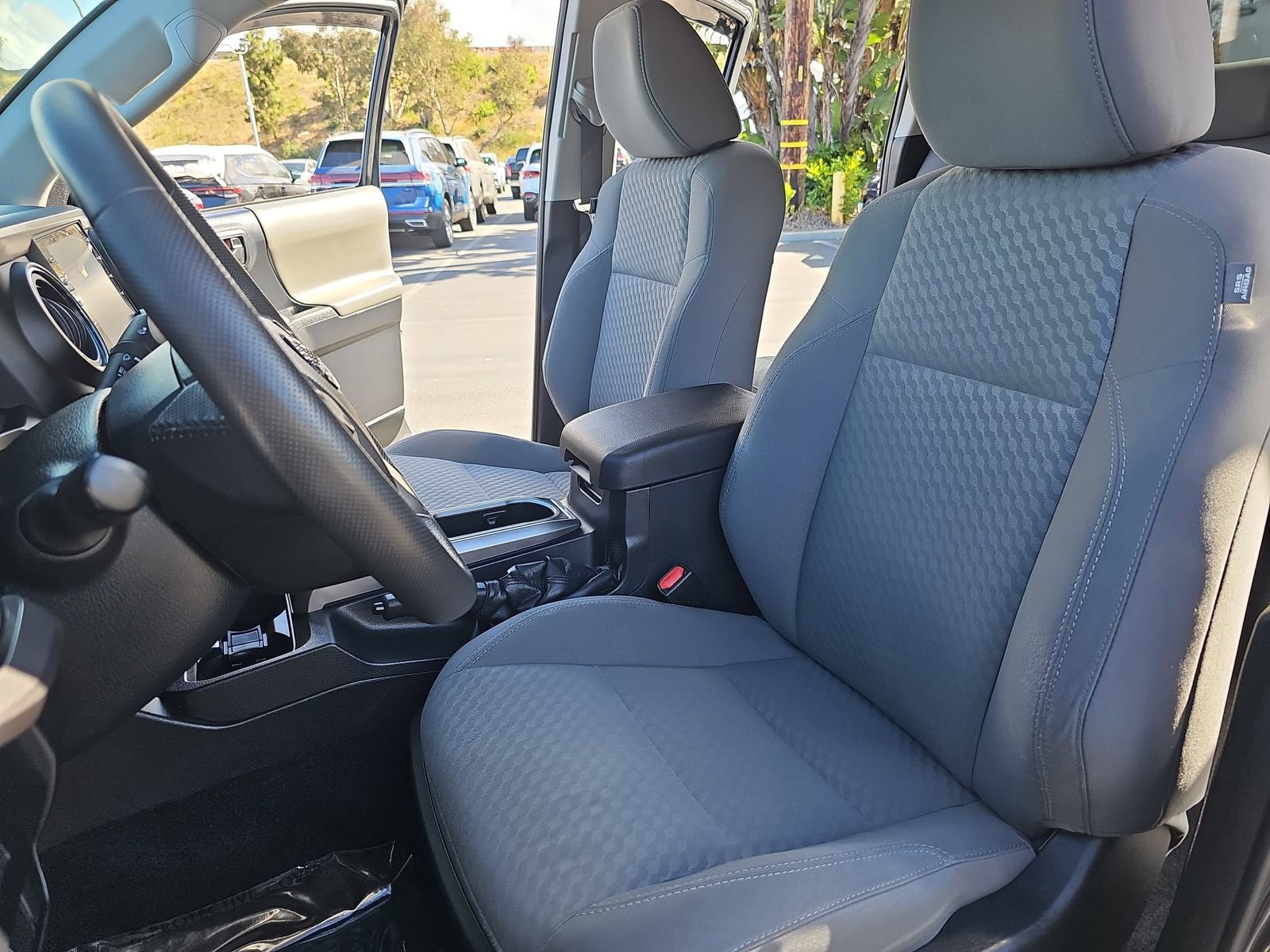 Used 2020 Toyota Tacoma SR5 RWD image 14