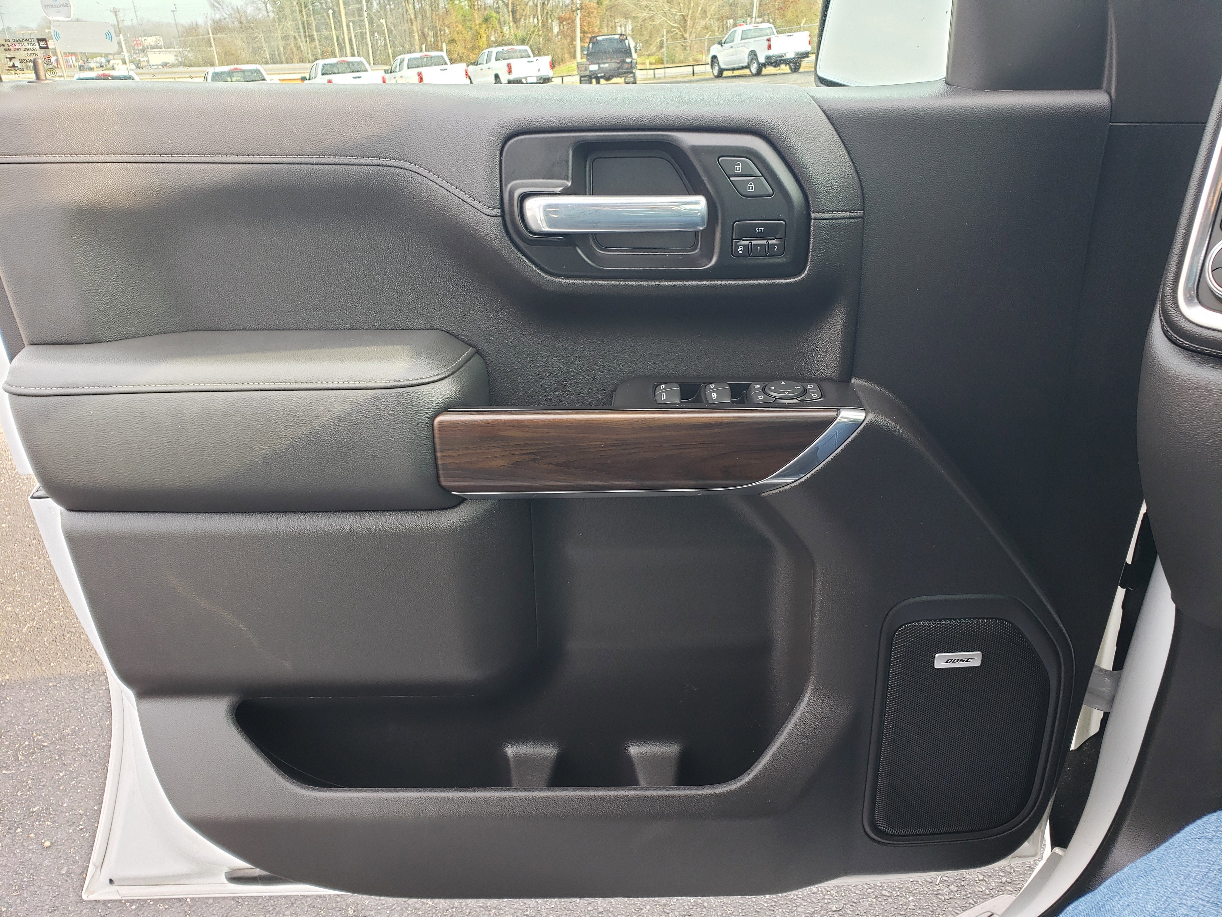 Used 2020 GMC Sierra 1500 SLT w/ SLT Premium Plus Package image 12