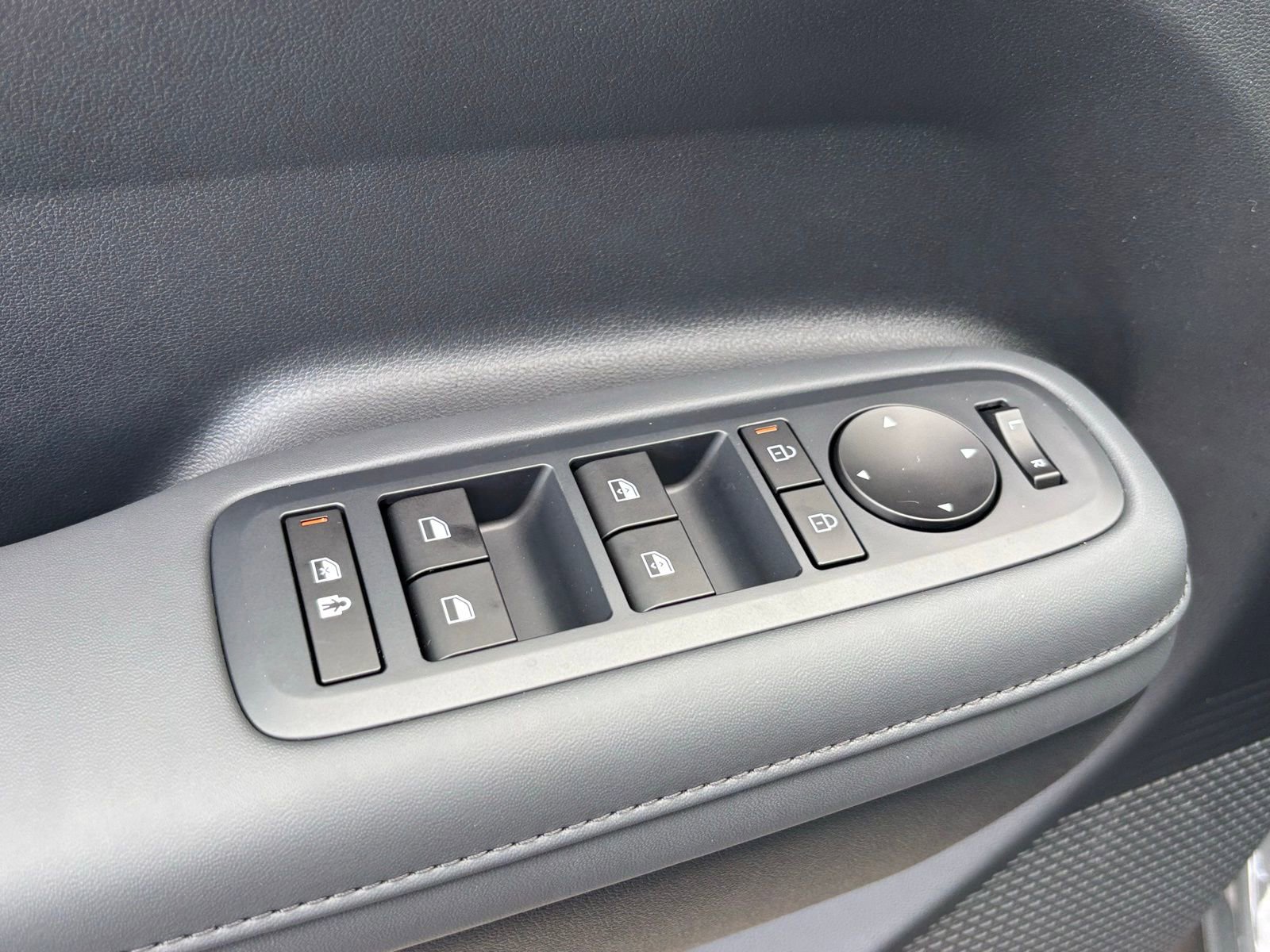 New 2026 Hyundai Santa Fe SEL FWD image 11