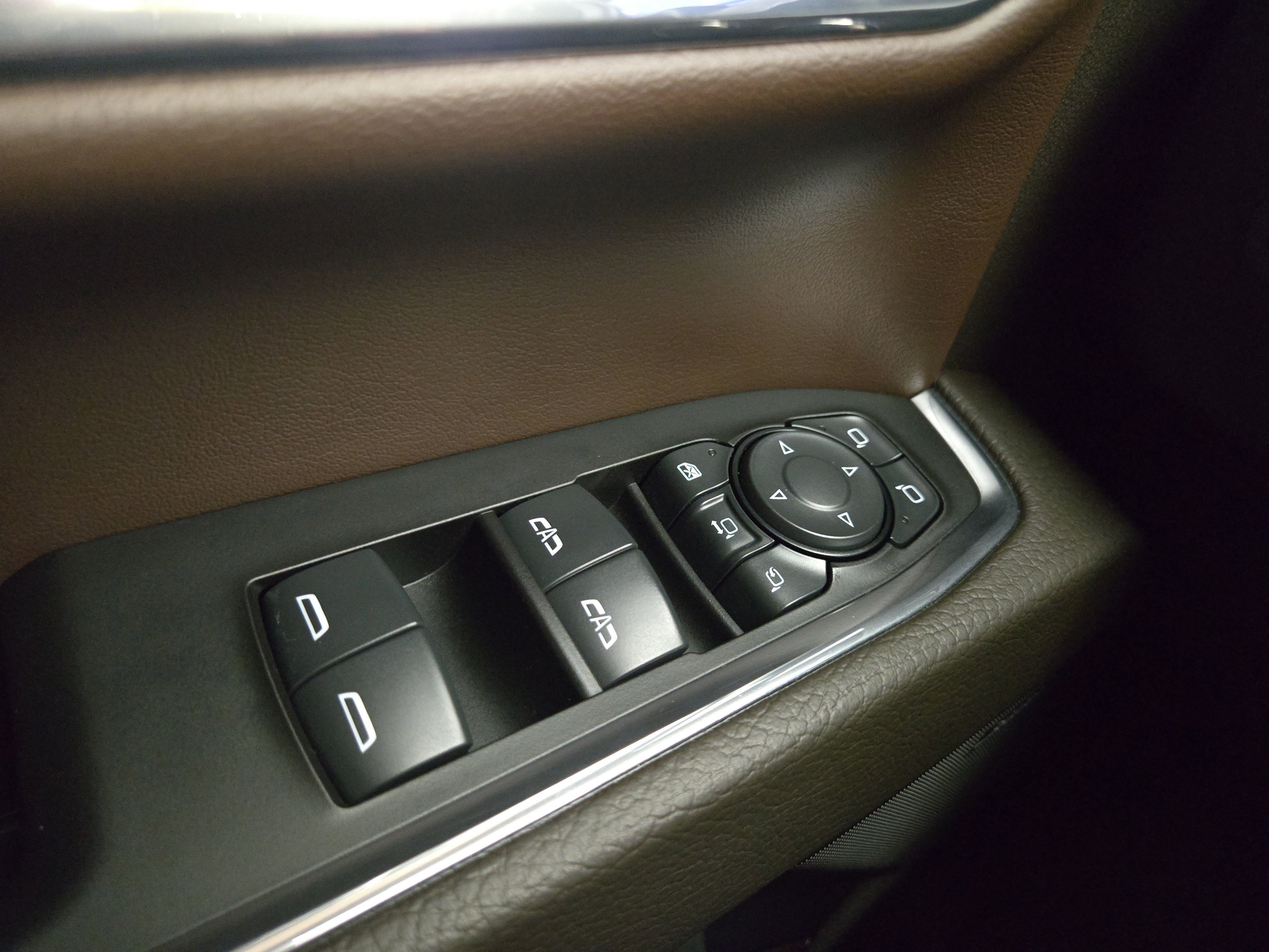 Used 2024 GMC Sierra 2500 Denali w/ Denali Reserve Package image 30