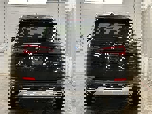 Used 2022 BMW X5 xDrive45e image 4