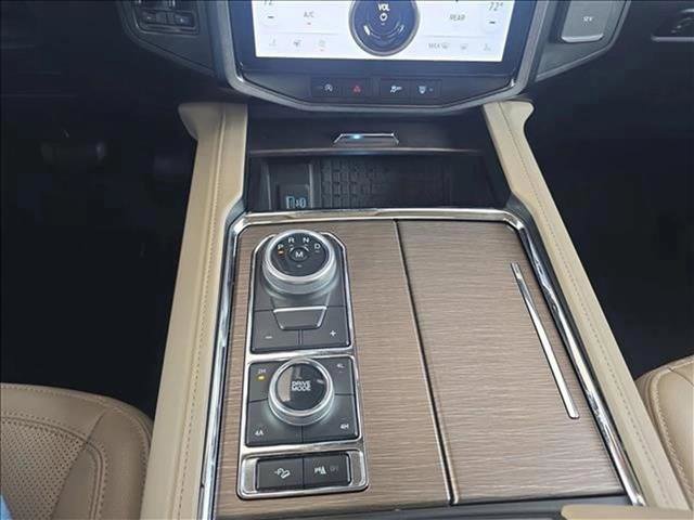 Used 2024 Ford Expedition Max Limited AWD/4WD image 21