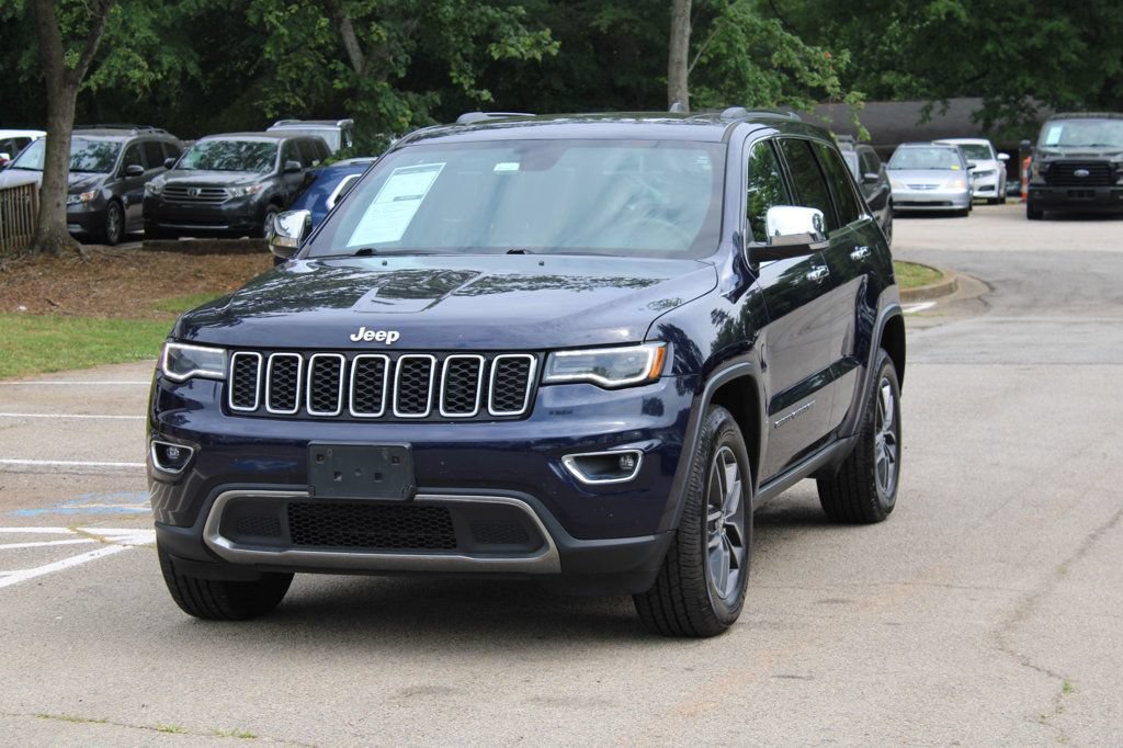 Used 2017 Jeep Grand Cherokee Limited w/ Luxury Group II AWD/4WD image 3