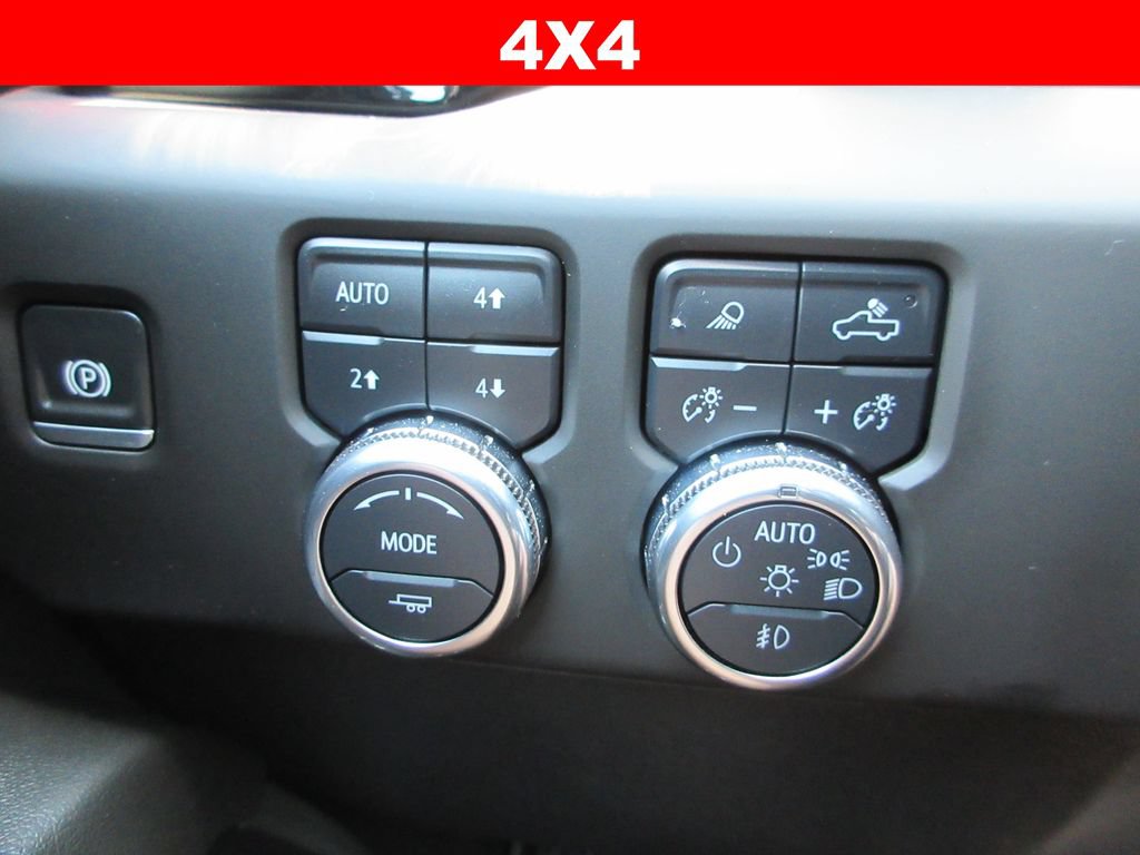 Certified 2025 GMC Sierra 1500 AT4 w/ AT4 Premium Package AWD/4WD image 34