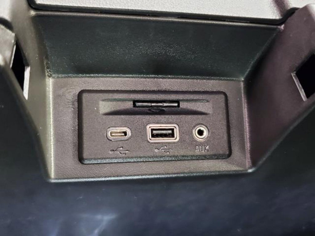 Used 2022 GMC Sierra 2500 AT4 w/ AT4 Premium Plus Package image 32